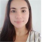 Profesora de computación para enseñar a niños y adultos